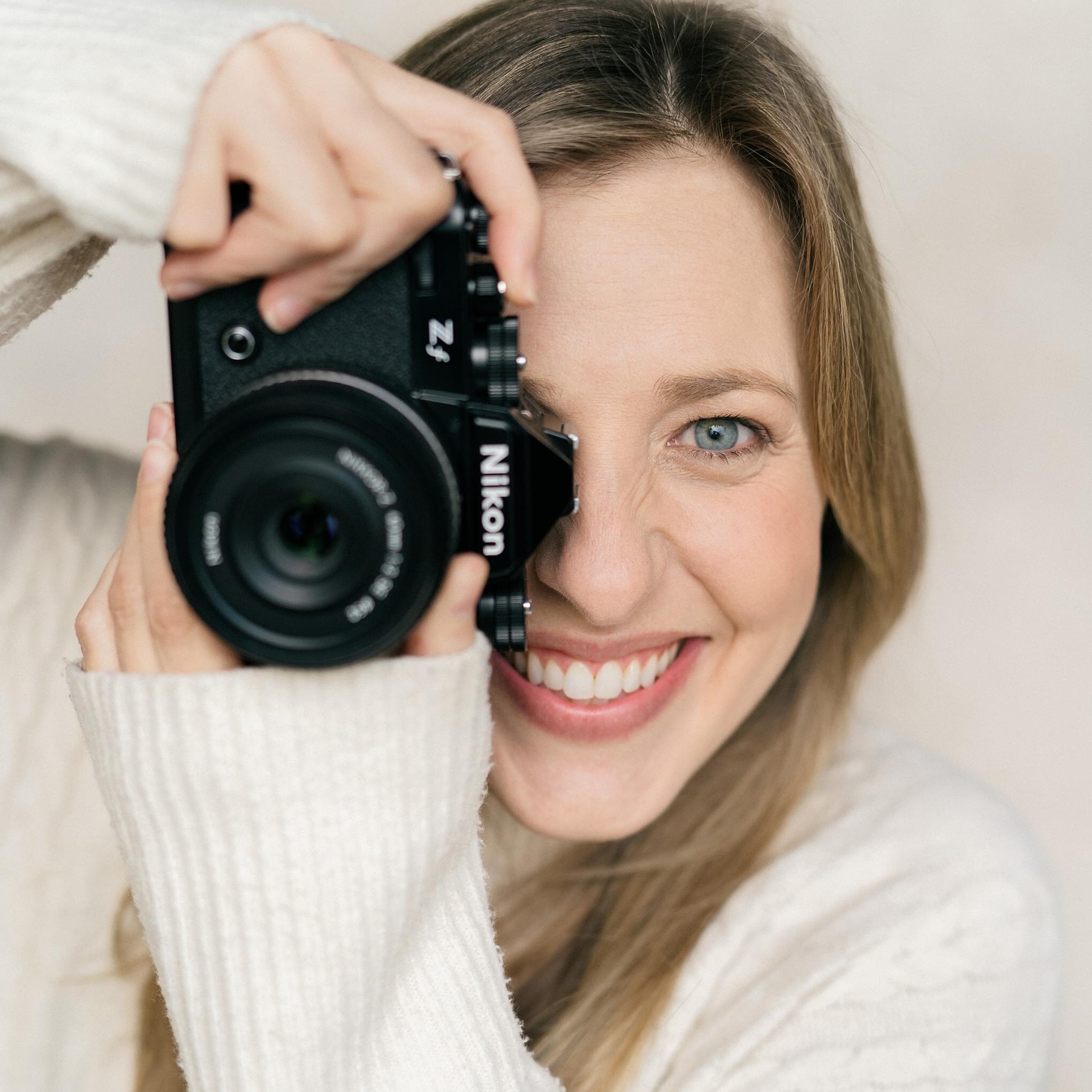 Capturing Timeless Moments: Saco, Maine Photographer Ready to Tell Your Story