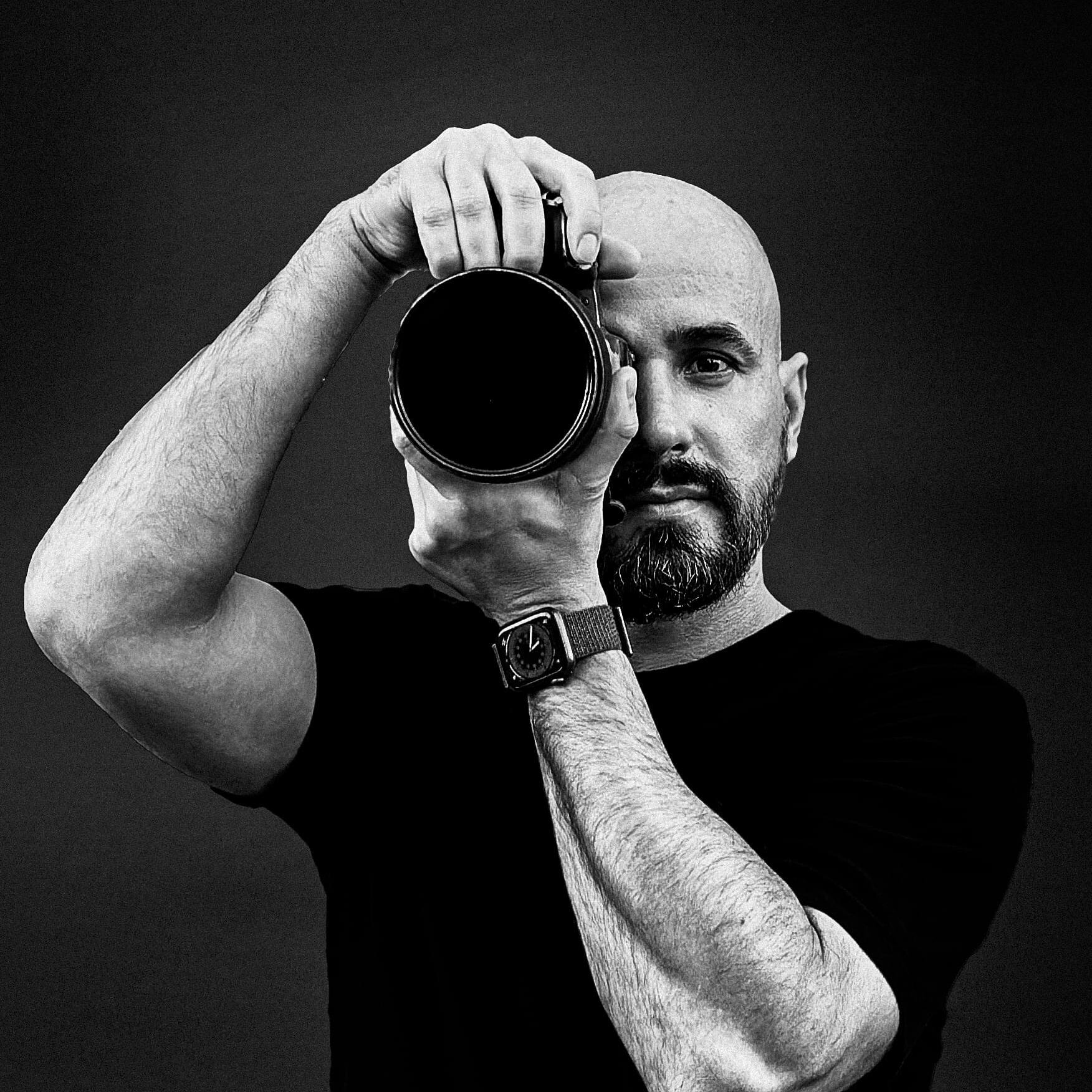 Professional photographer for you!
