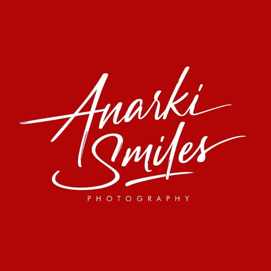 Hi, my name is Anarki & I am here to bring all of your special moments to life!