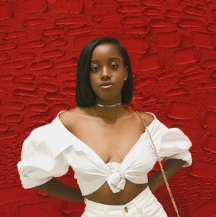 Exquisite Photographer Available Today