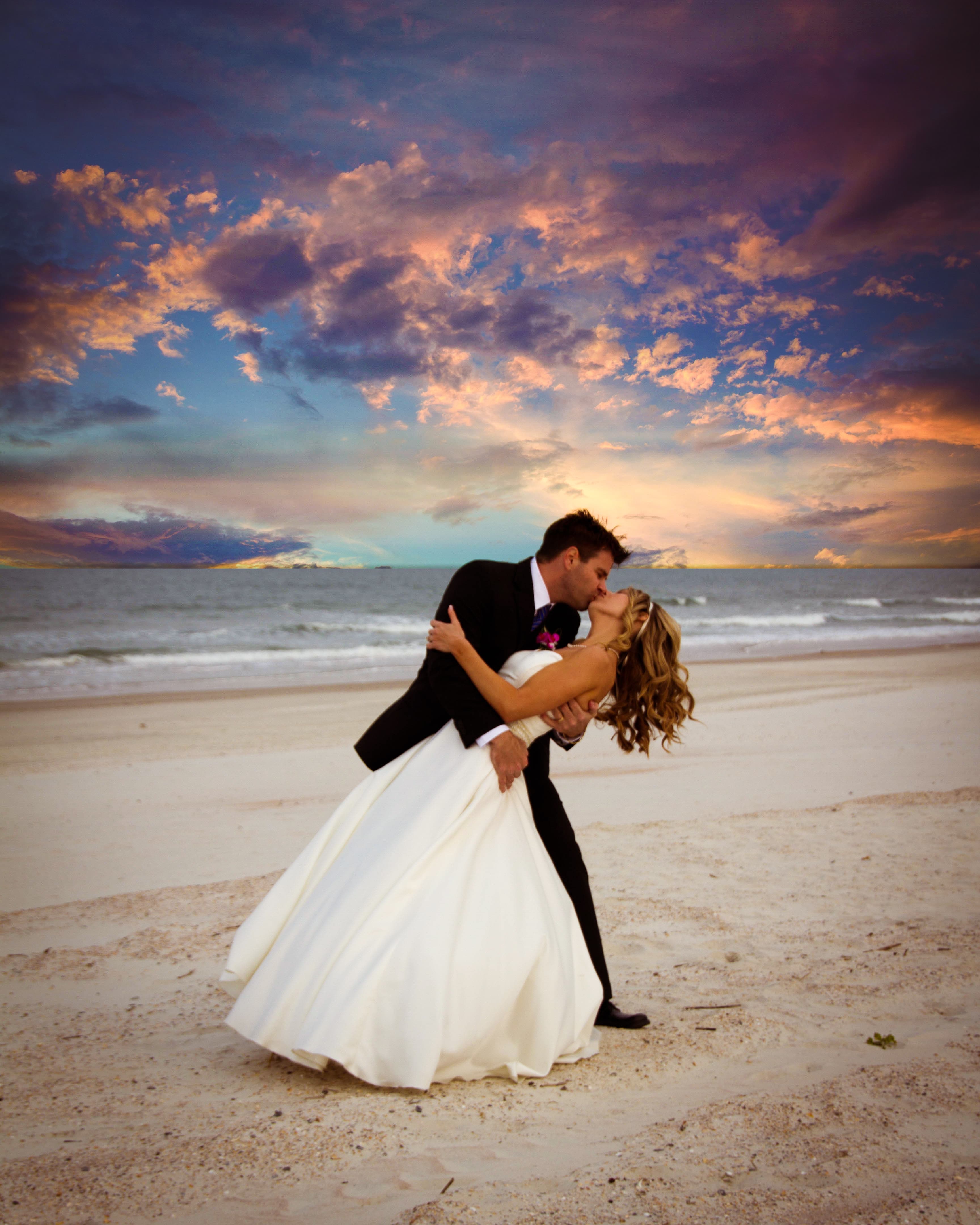 Northwest Florida's Premier Wedding Photographer, serving all of NW FL and Travel!