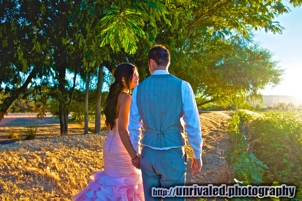 An artistic wedding photographer you can actually afford.