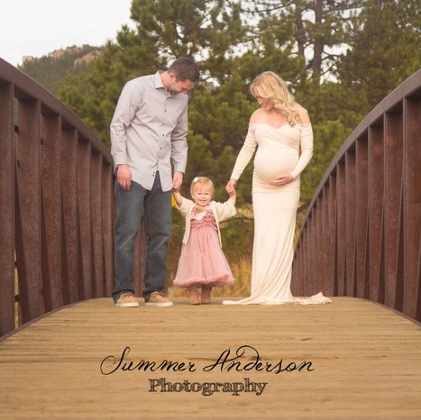 Belly, Baby, and Kiddo Loving Photographer from North Denver!