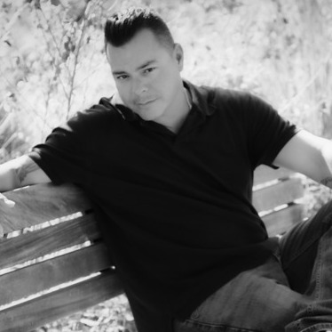 Competitive price Freelance Photographer