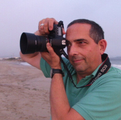 southern New England's 1 Traveling Teacher of 35mm Photography