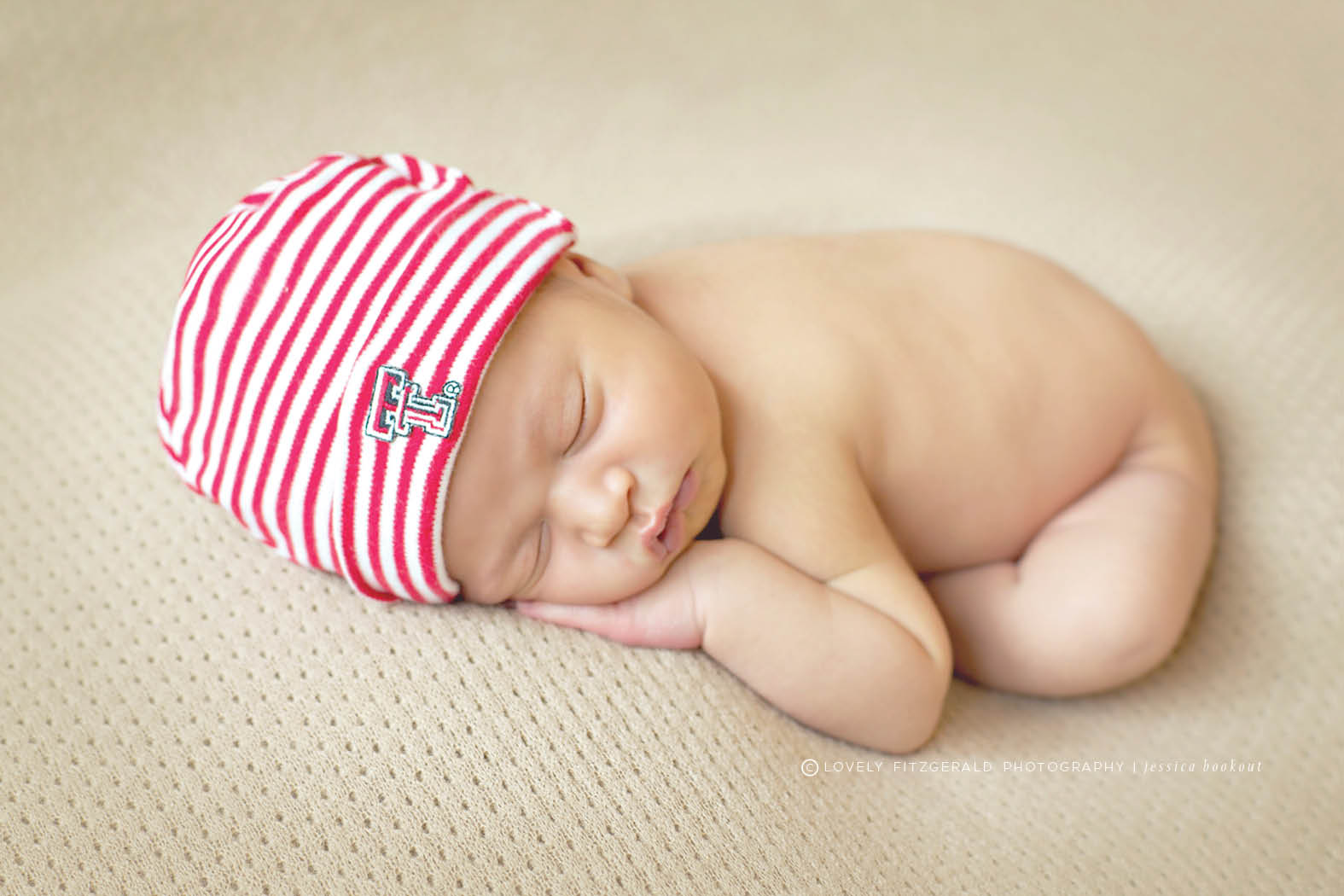 Newborn & Baby Photographer