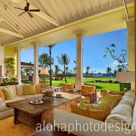 Specializes in architecture, commercial, lifestyle, art, on-location portraiture and travel imagery.
