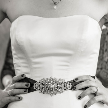 Fine art and traditionally modern style; wedding, event, portrait and sports/dance photography.