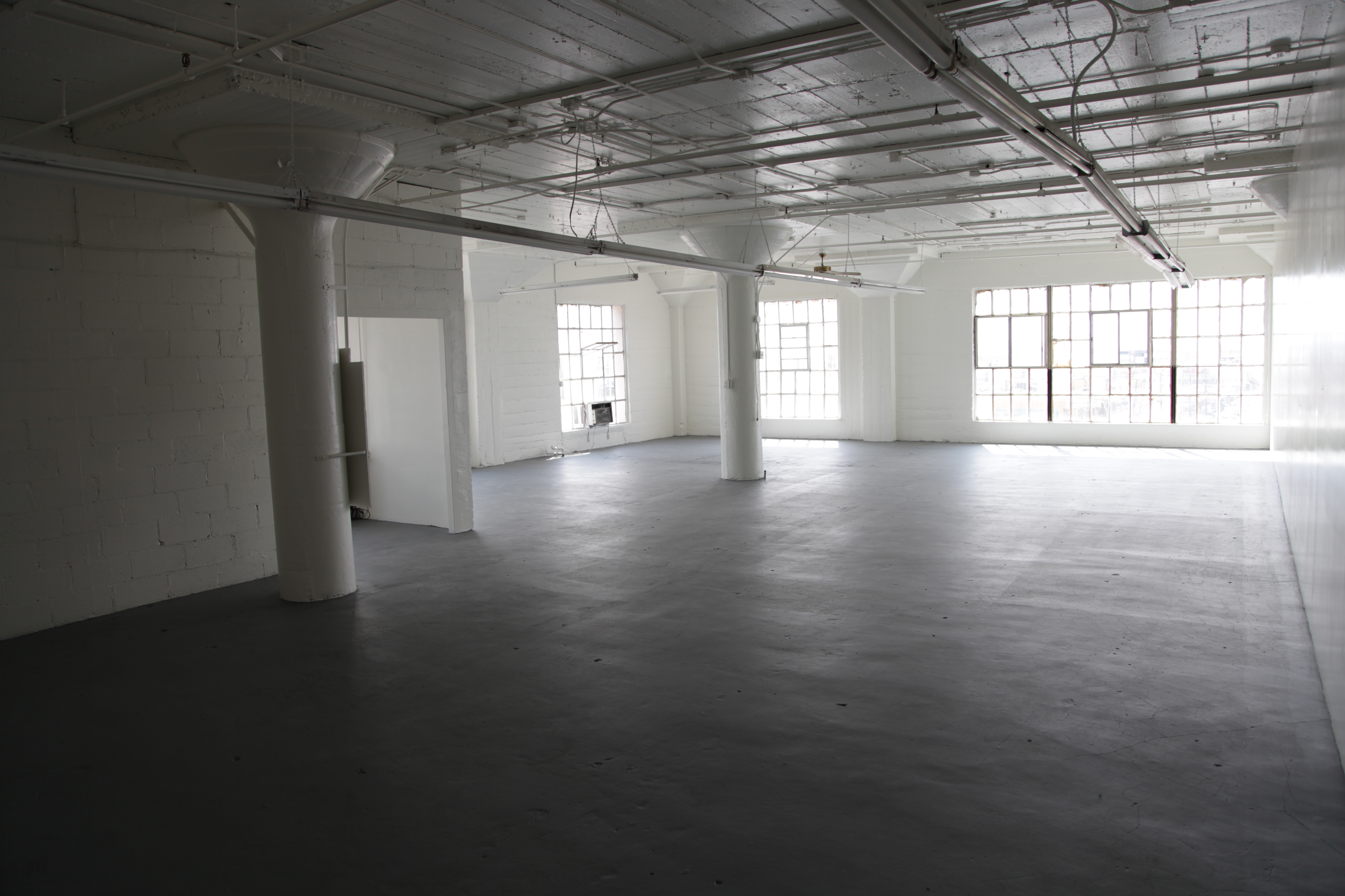 Unique Film & Photo Studio w/Natural Light