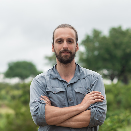 Versatile and creative freelance photographer