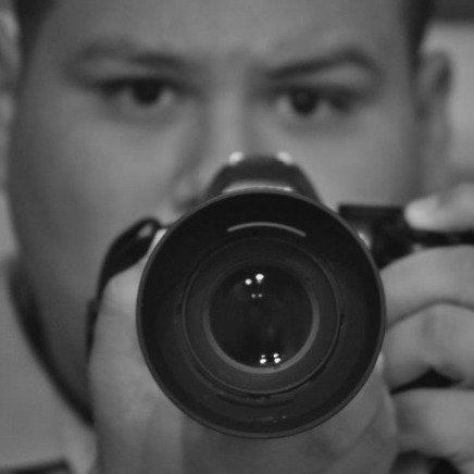 Photographer Special Free photoshoot with editing in South Florida. Contact me for any questions