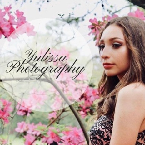 Im a Professional Photographer i do all kinds of photo shoots . I do my best to make my clients look at their best.